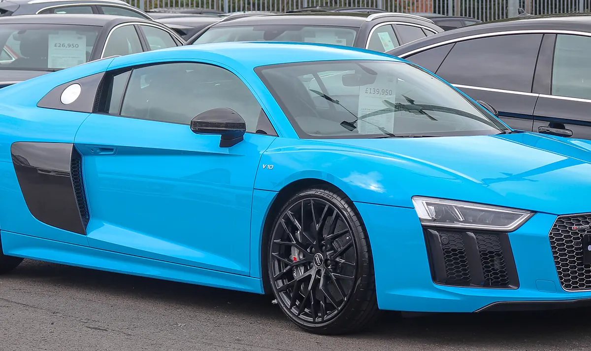 Audi R8