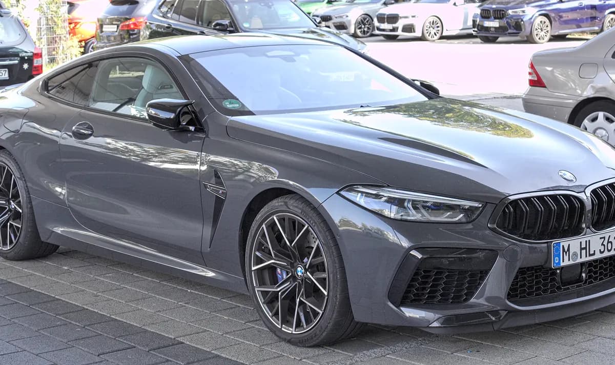BMW M8