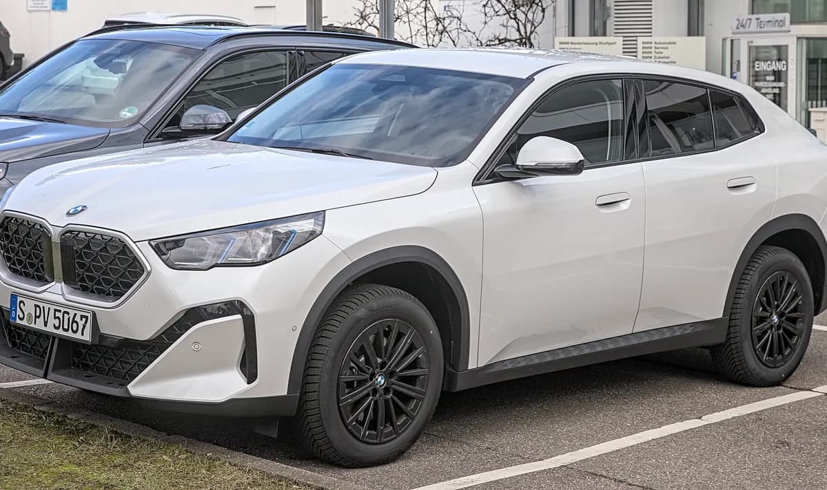 BMW X2