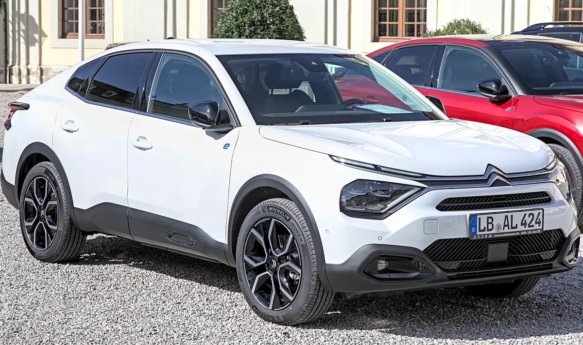 Citroën C4 X