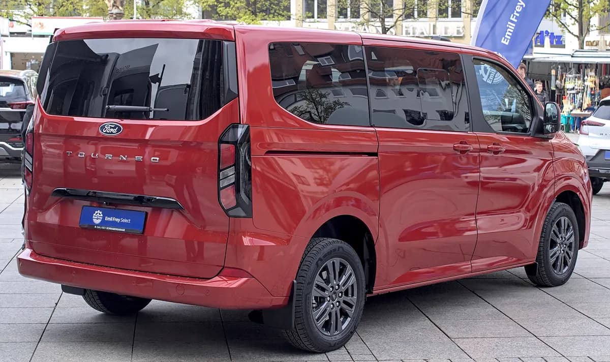 Ford Tourneo Custom