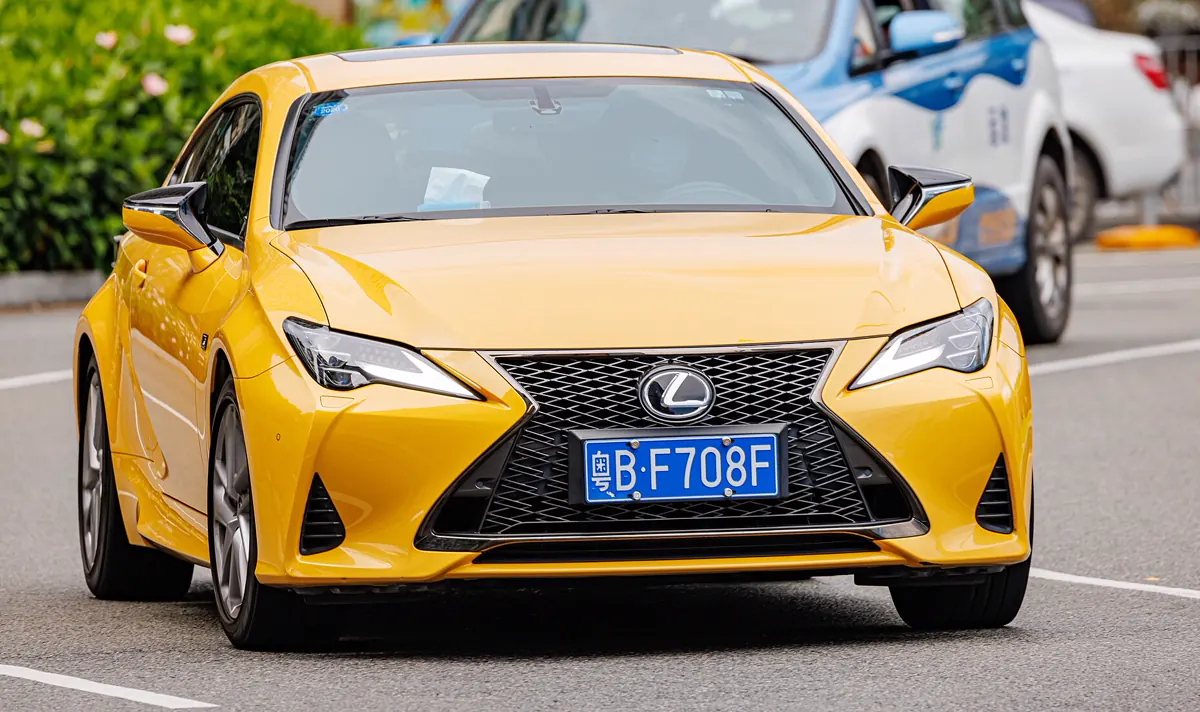 Lexus RC