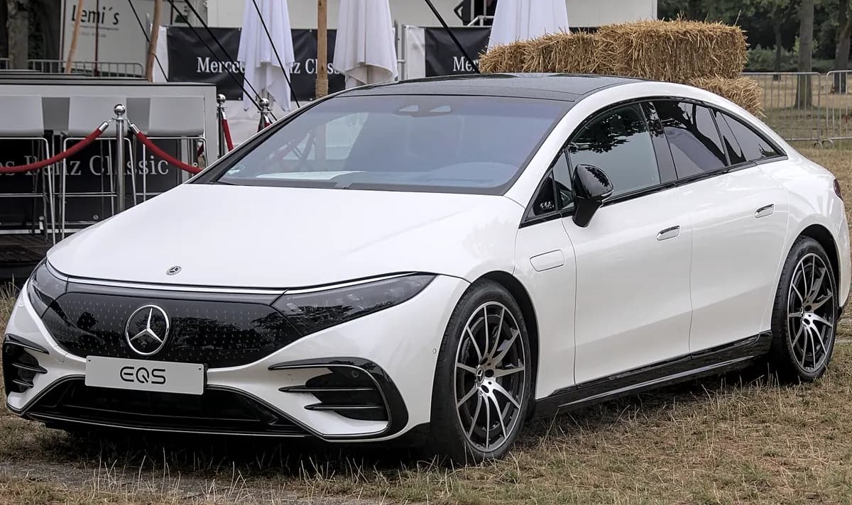Mercedes-Benz EQS