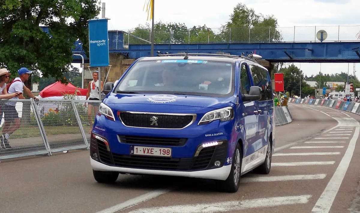 Peugeot Traveller