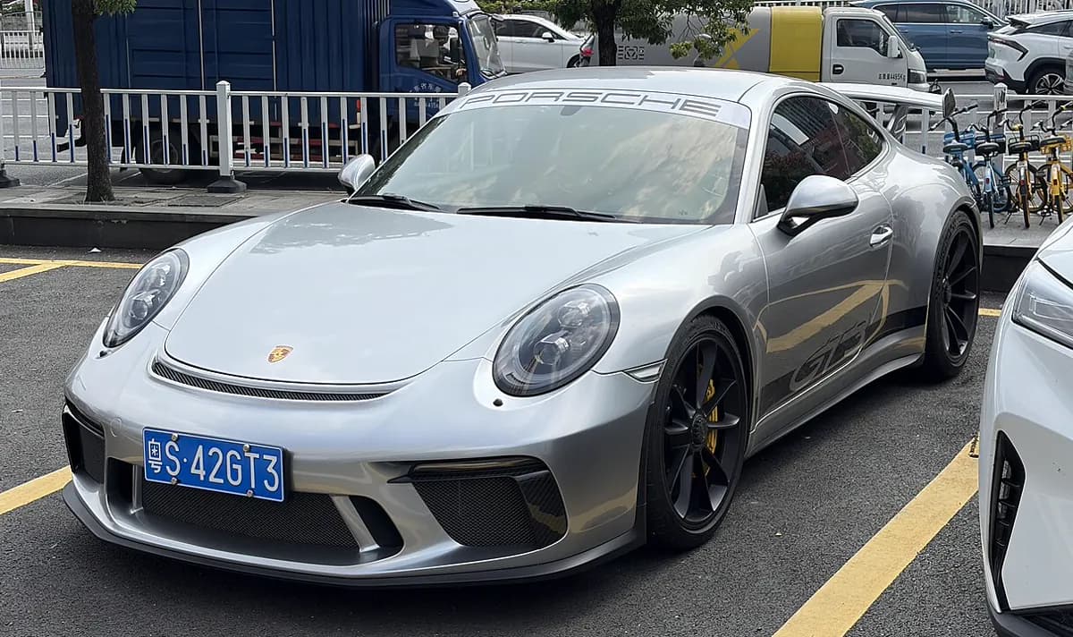 Porsche 911