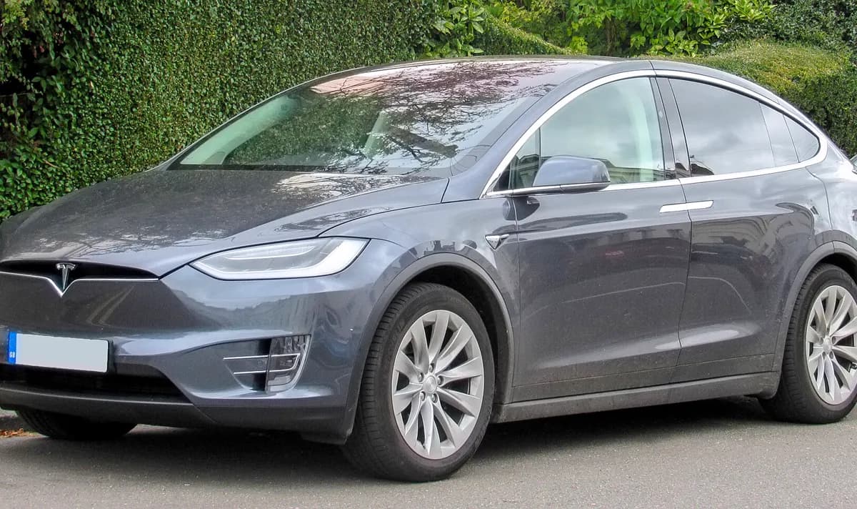 Tesla Model X